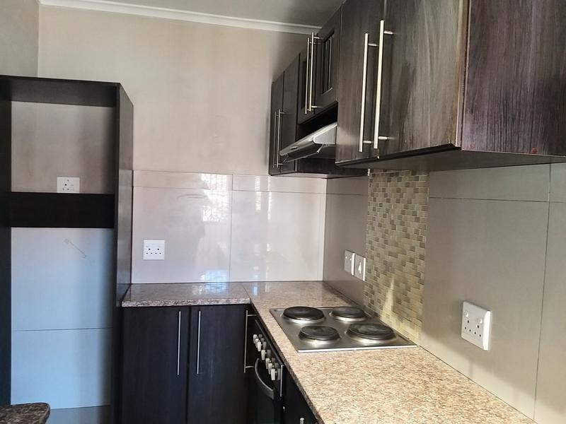 To Let 2 Bedroom Property for Rent in Rondebosch Western Cape